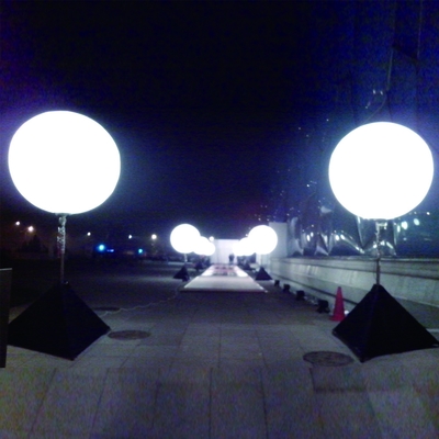Iluminación atractiva planetas inflables / PVC inflables LED colgando globos de impresión completa para la decoración