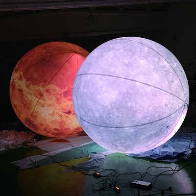 Flashing inflables de helio a prueba de agua led luz luna planeta globo con palos para la fiesta de Navidad decoraciones de eventos