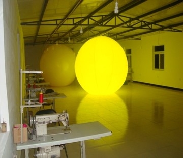 Tamaño personalizado Sistema solar inflable Planeta globo LED Iluminación colgante Planetas inflables