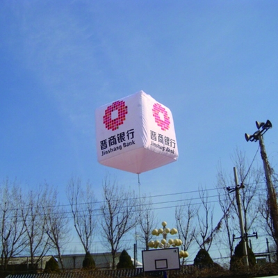 Un globo gigante inflables de PVC lleno de helio para el evento