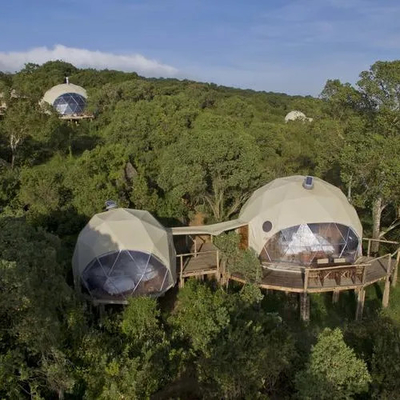 lujo exterior blanco impermeable camping hotel safari tienda de campaña cúpula para resort