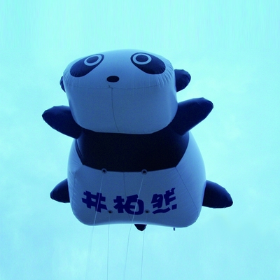 Balón de panda gigante inflable publicidad de panda inflable en varias formas en venta