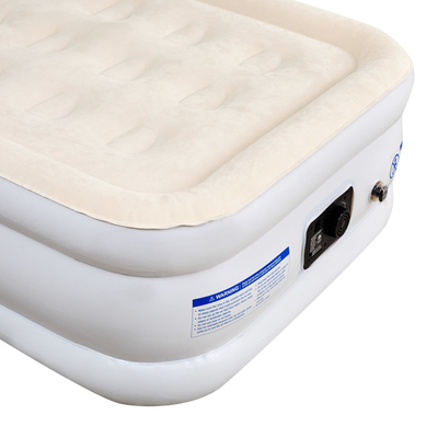 Un colchón de aire automático cómodo